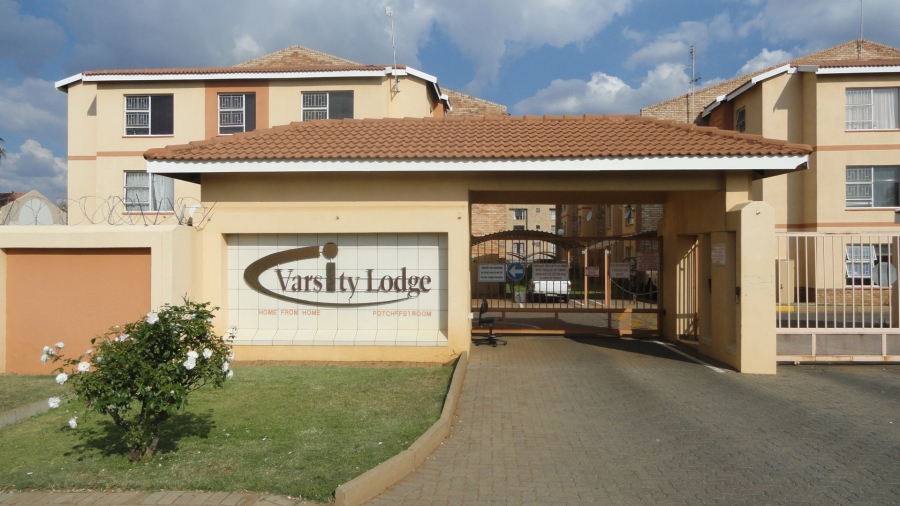 To Let 2 Bedroom Property for Rent in Die Bult North West